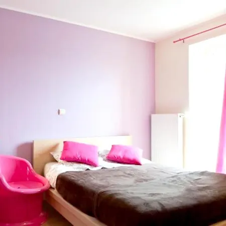 3 Bedrooms House With Enclosed Garden And Wifi At * 夫洛朗维耶
